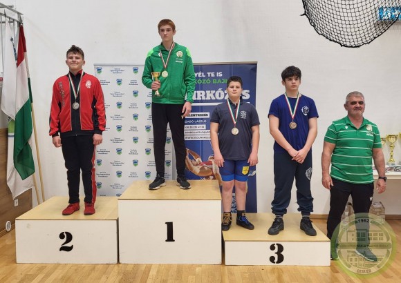 Birkózás - Országos bajnoki bronzérem Dunakeszin!
